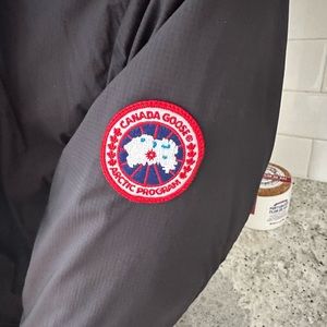 Canada Goose style number 5085L Women’s black jacket.